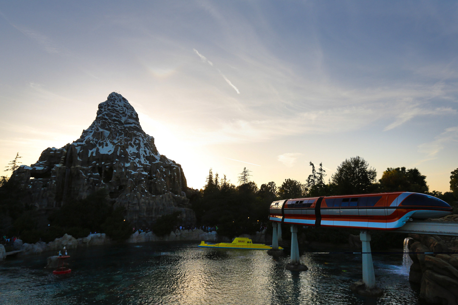 Best Disneyland Rides In Honor Of Amusement Park's 58th Anniversary