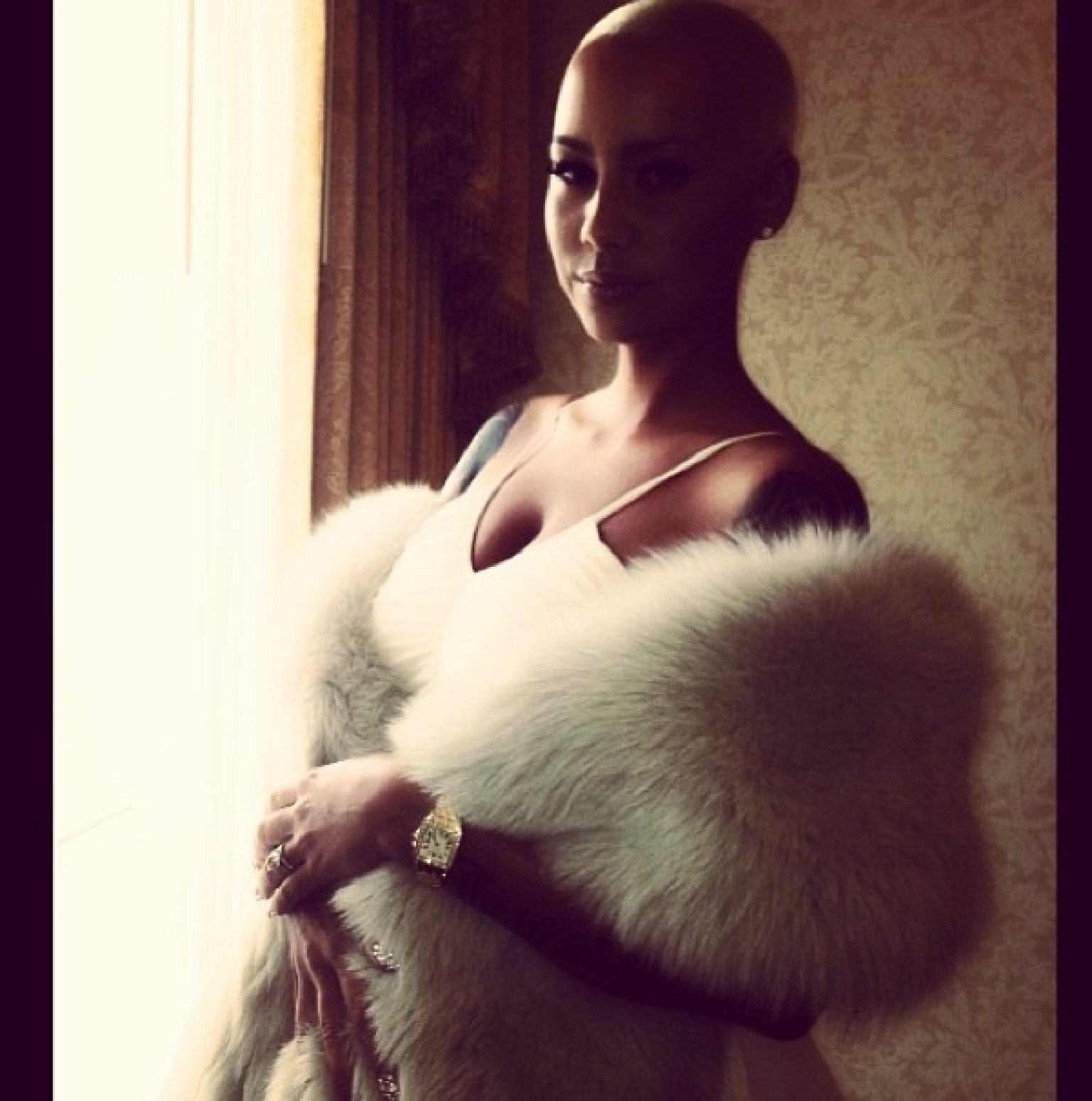 Amber Rose Wedding Dress Star Teases Fans On Instagram (PHOTO) HuffPost