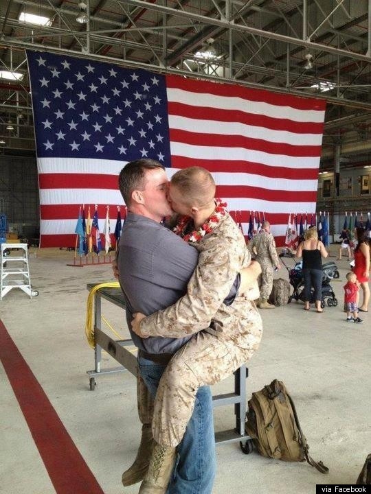 U.S. Marine Kissing His Boyfriend Photo Goes Viral (PHOTO