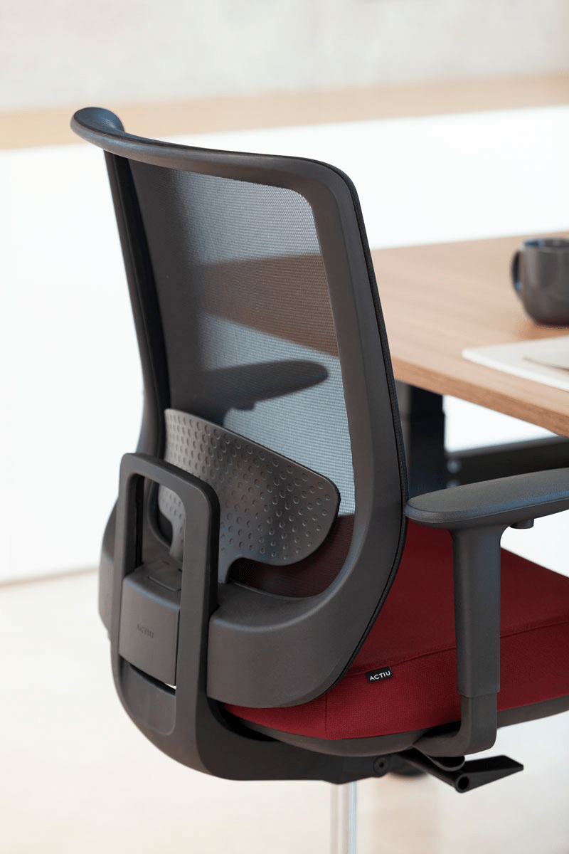 Actiu Trim chair, winner of the German Design Award IMAGAZINE UK