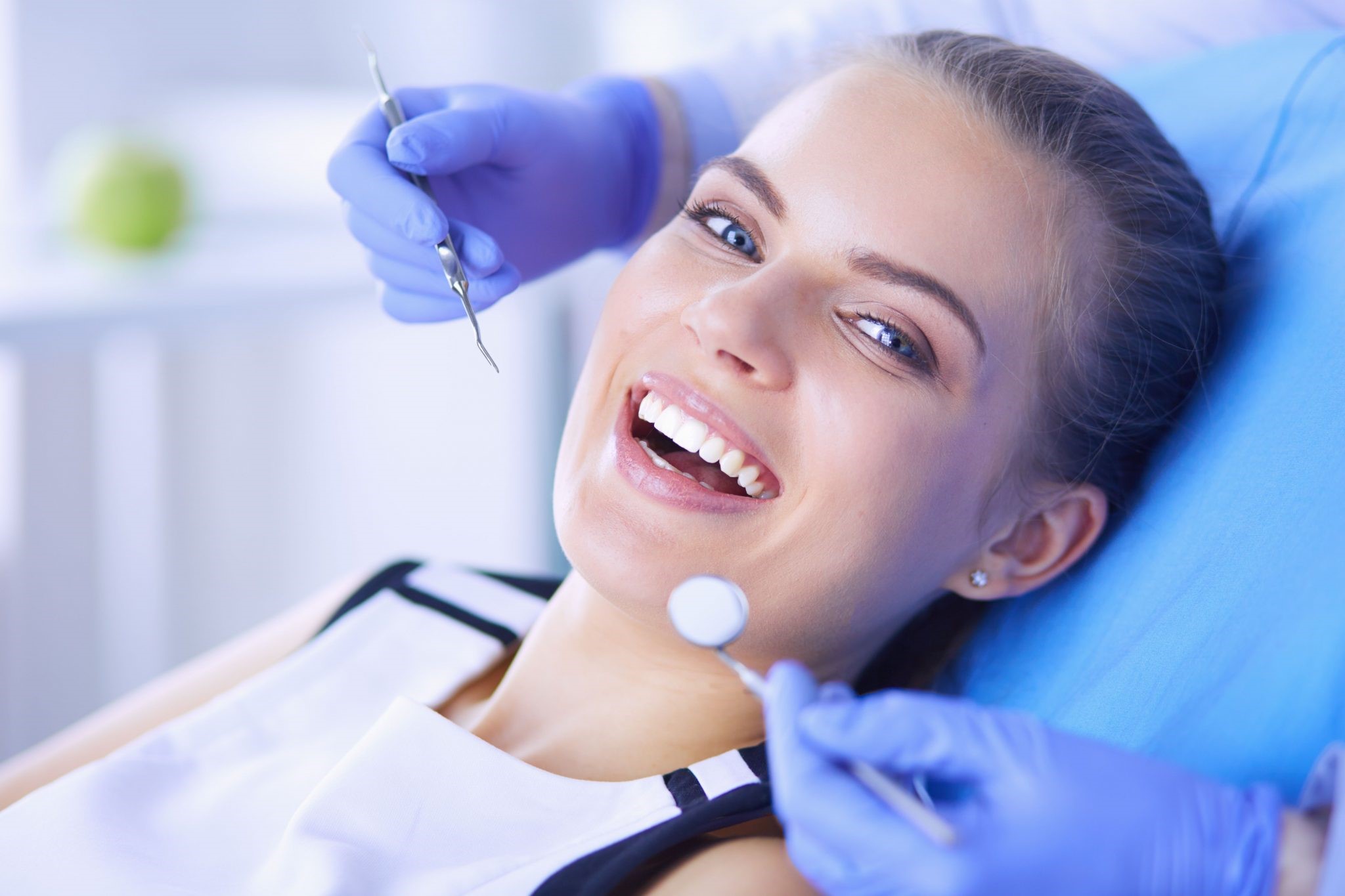 Cosmetic Dentist Vs. General Dentist Which One Is Better? Rufa Fish Spa