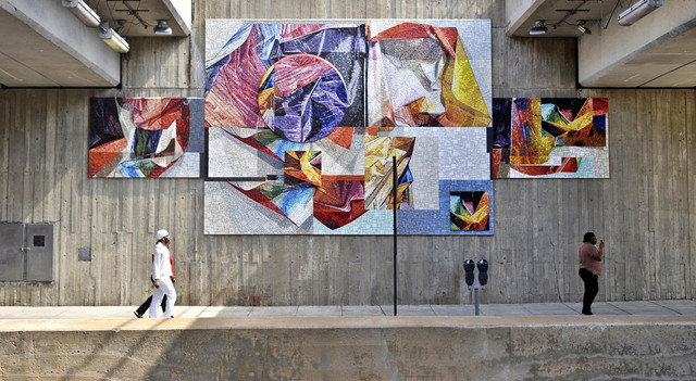 fine and applied art English definition, grammar, pronunciation.