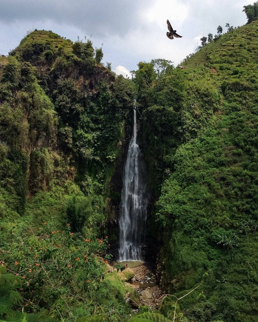 Curug Trocoh, Tersembunyi Dibalik Dua Bukit