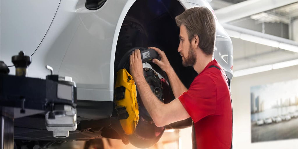 Reparación de automóviles en Bakersfield cerca de mí