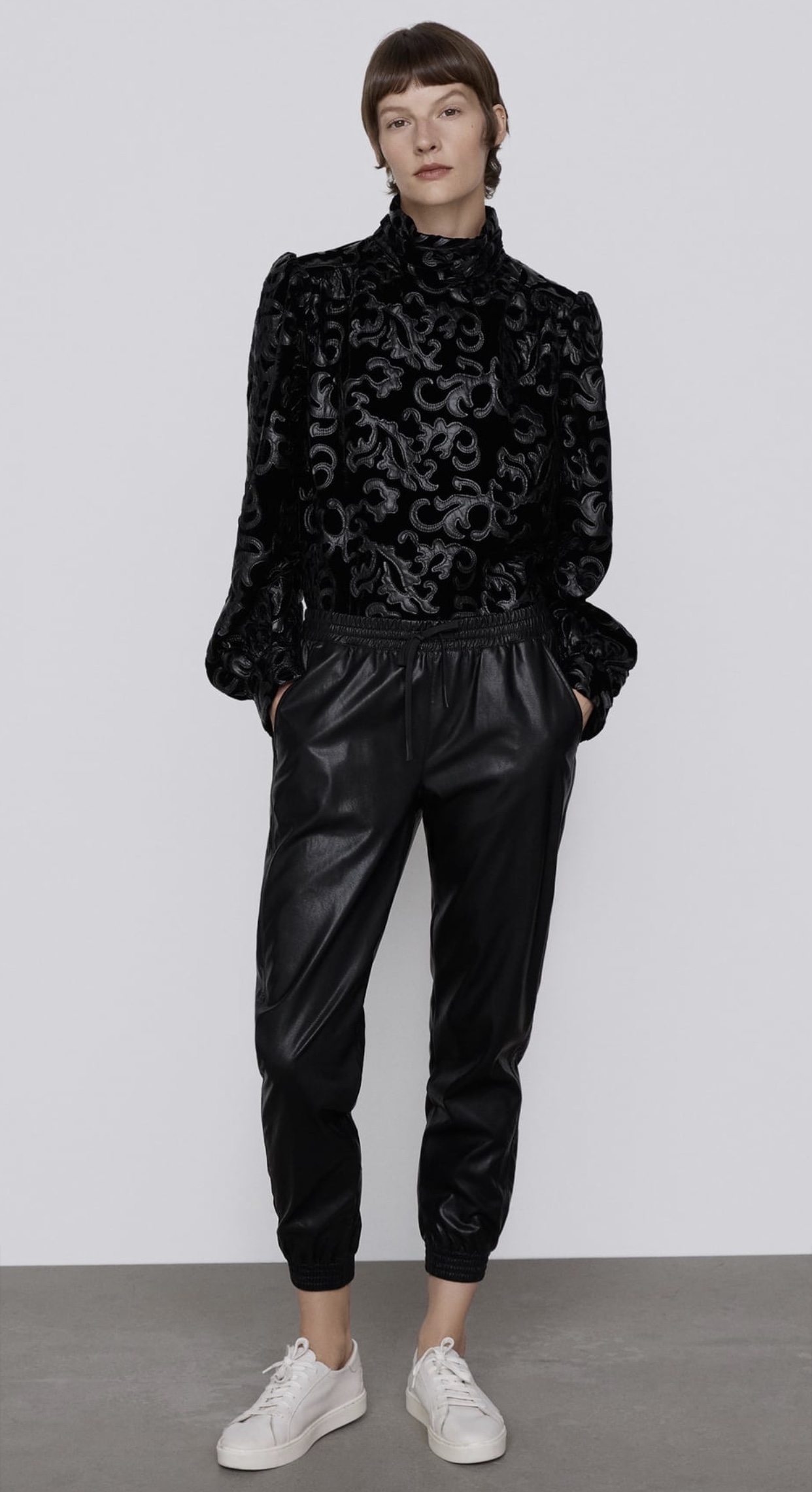 Pantaloni di pelle, i modelli Autunno/Inverno 2021