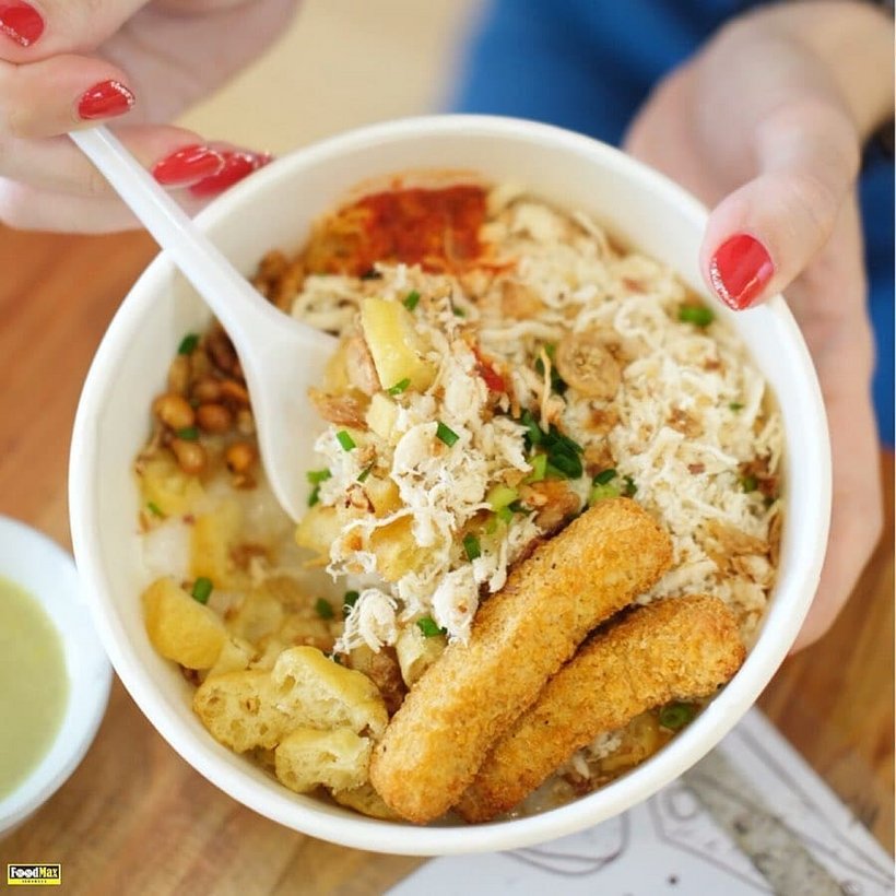Kelembutan Bubur Ayam Keraton Surabaya