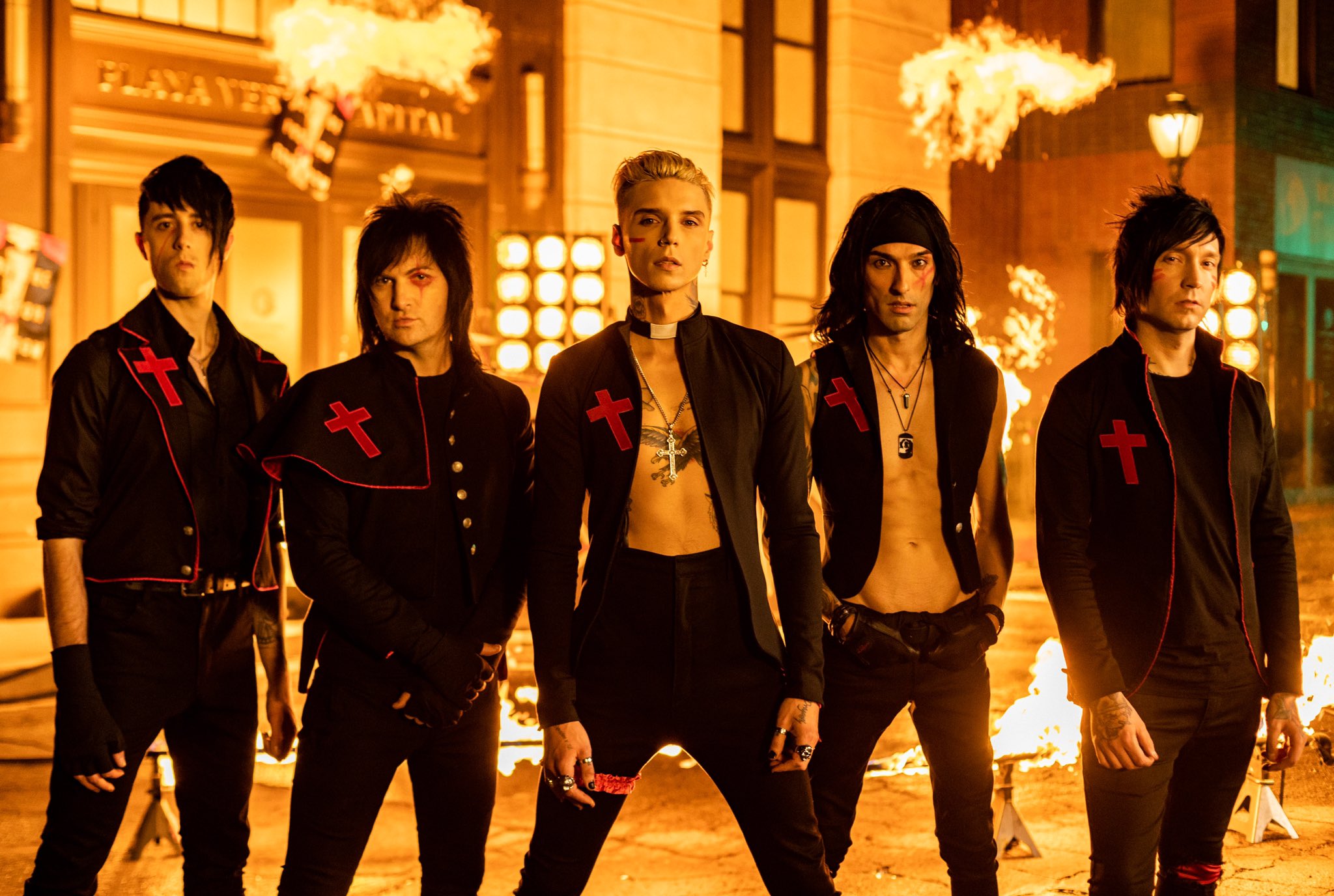 Andy Biersack of Black Veil Brides Has Been BUSY idobi
