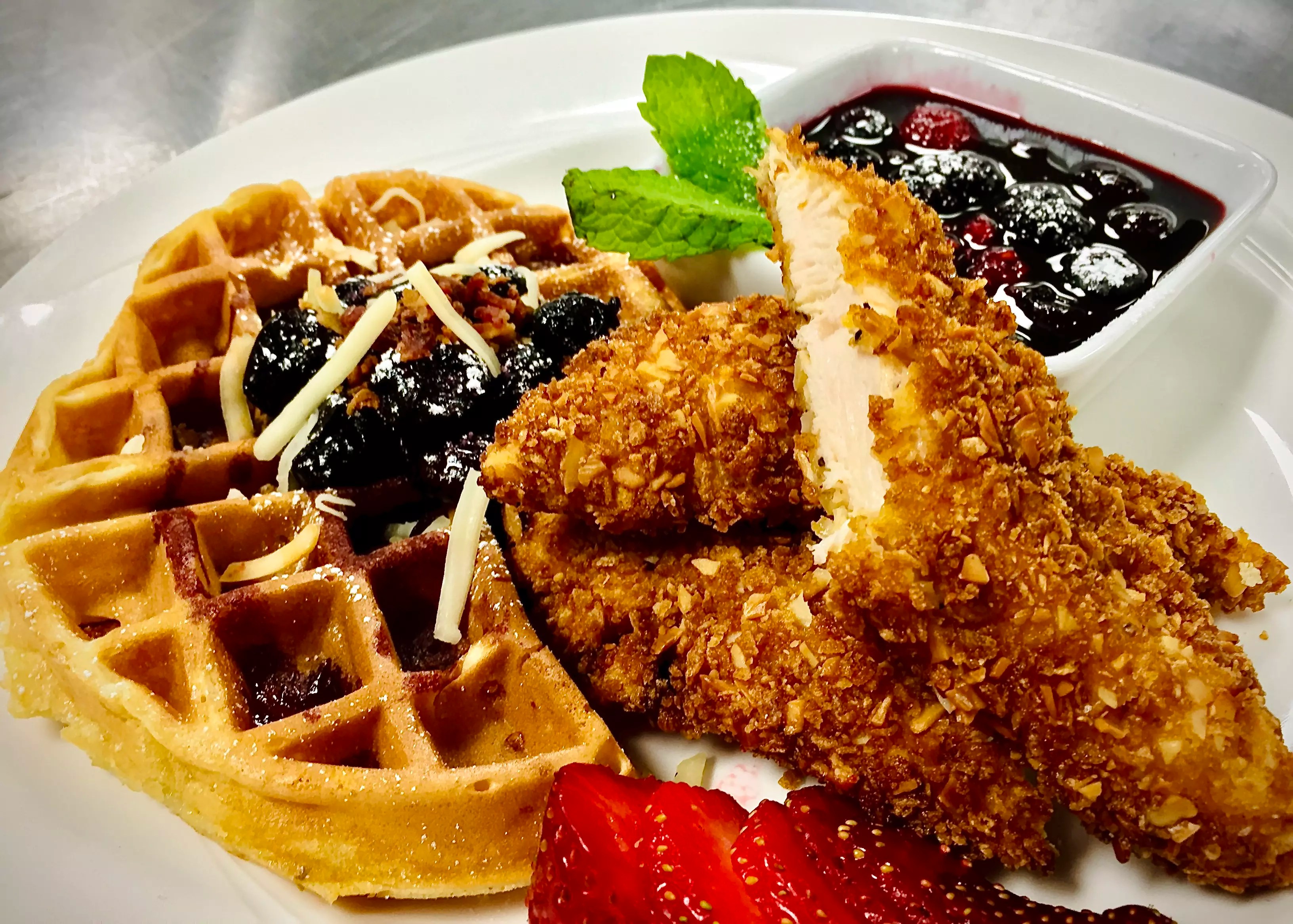 Colorado Restaurant Serves The Best Chicken And Waffles In The State