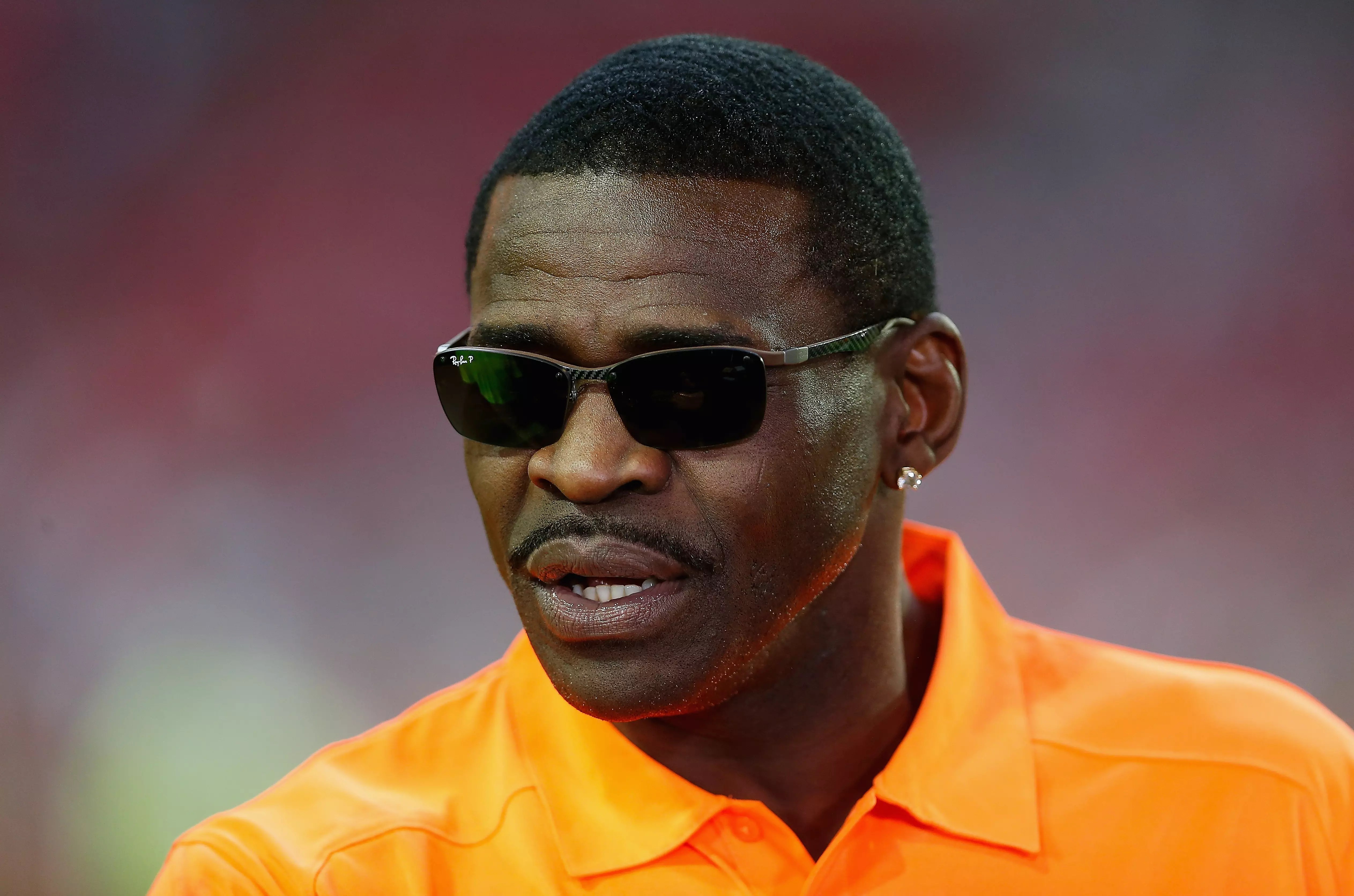 Police investigating sexual battery allegations against NFL Hall of