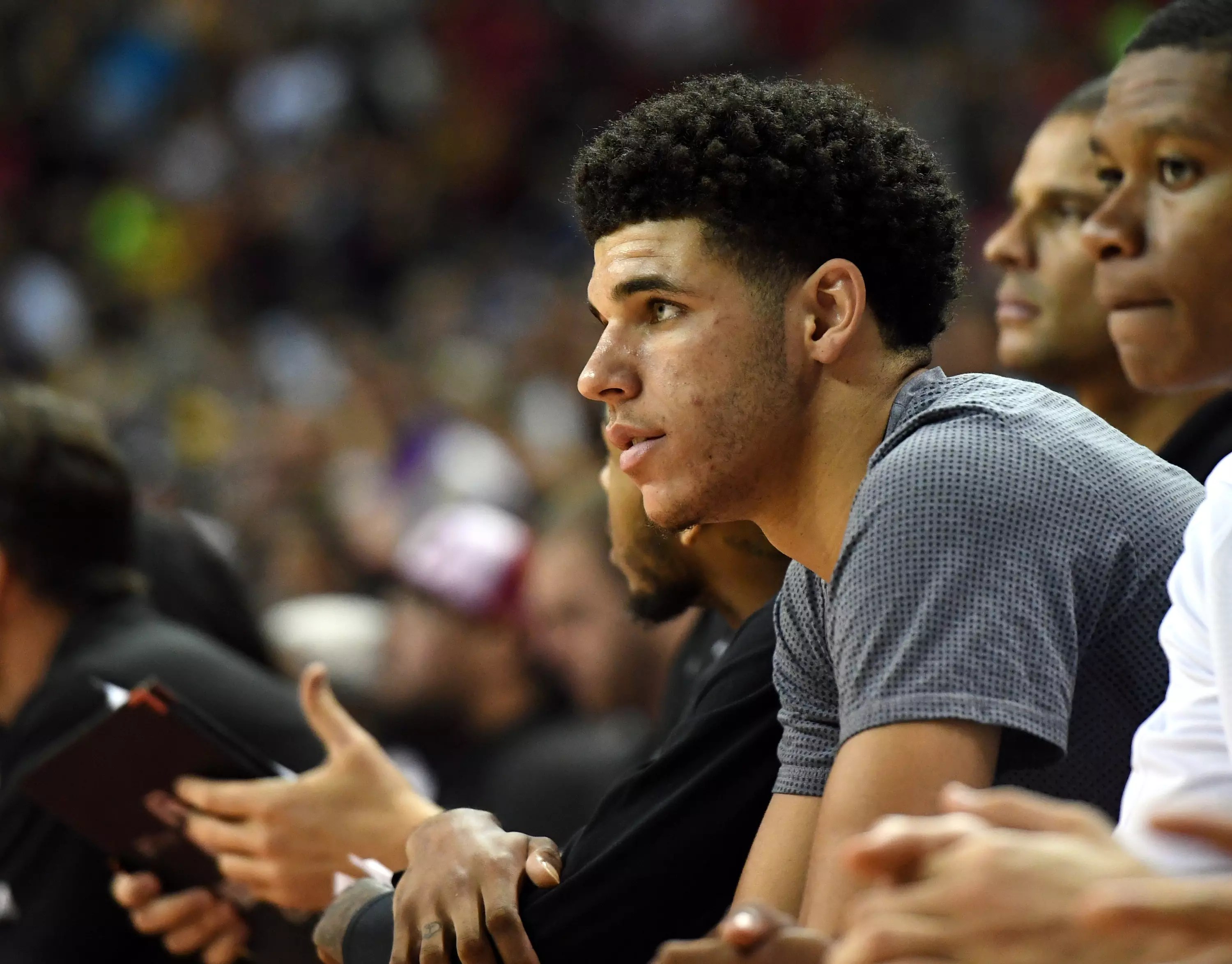 Lonzo sits summer league title game Mark Medina has the latest AM