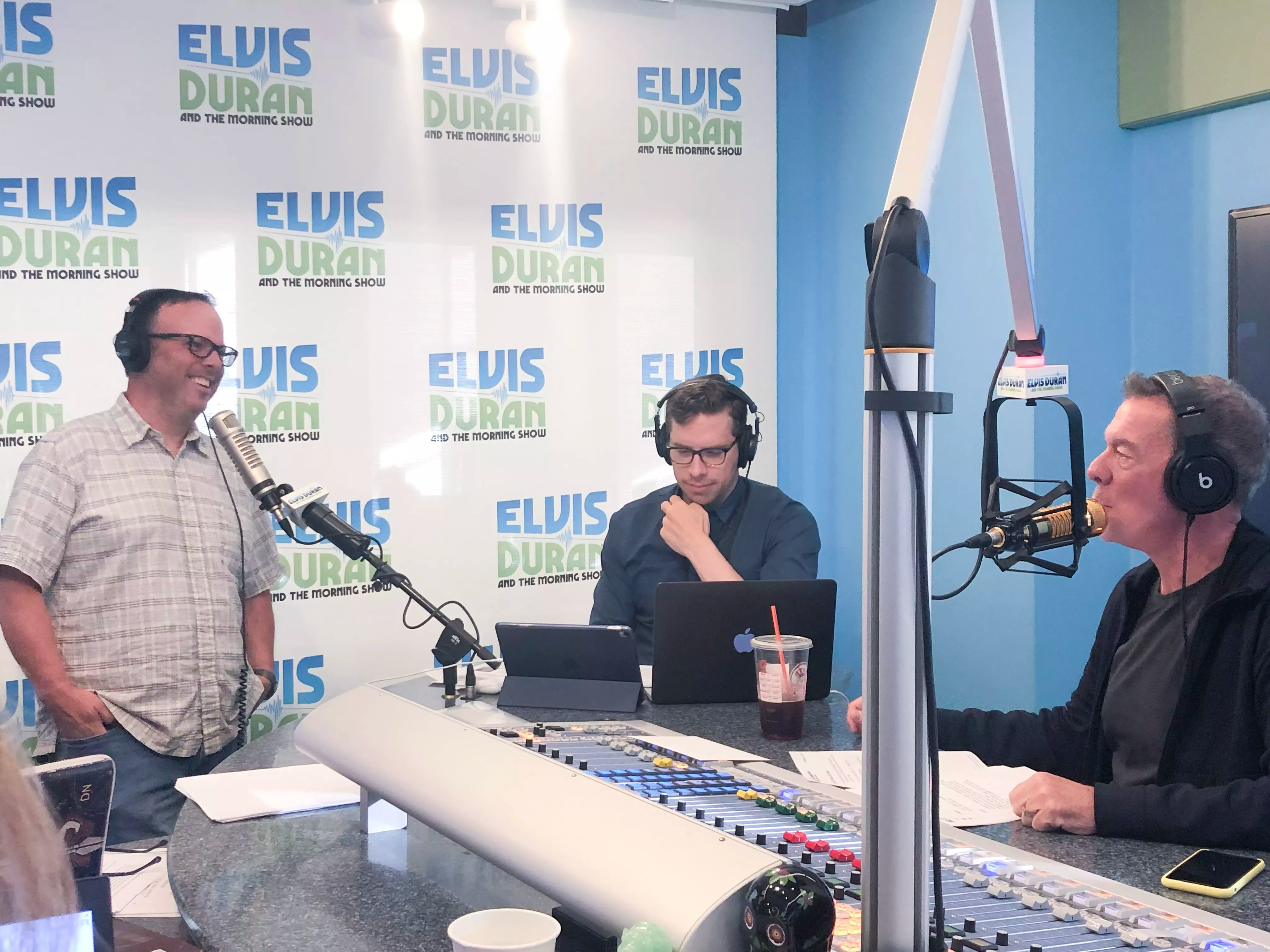 Elvis Duran Surprises Engineer Jeff With A Cruise After Getting Married Elvis Duran Elvis