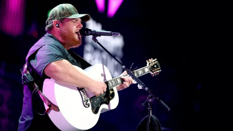 Luke Combs Shares Video Of Unreleased Deep Cut Song 'Dear Today