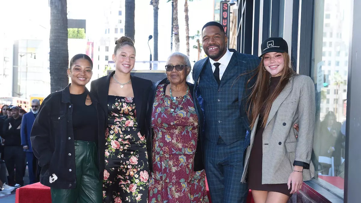 Michael Strahan Reveals Setback In Daughter's Brain Cancer Battle iHeart