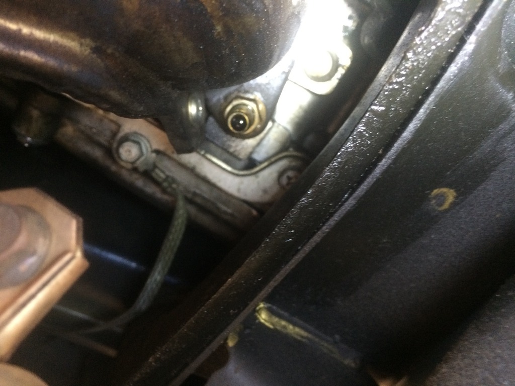 06 Outback 2.5 Oil leak... Head gasket? what are my options? Subaru