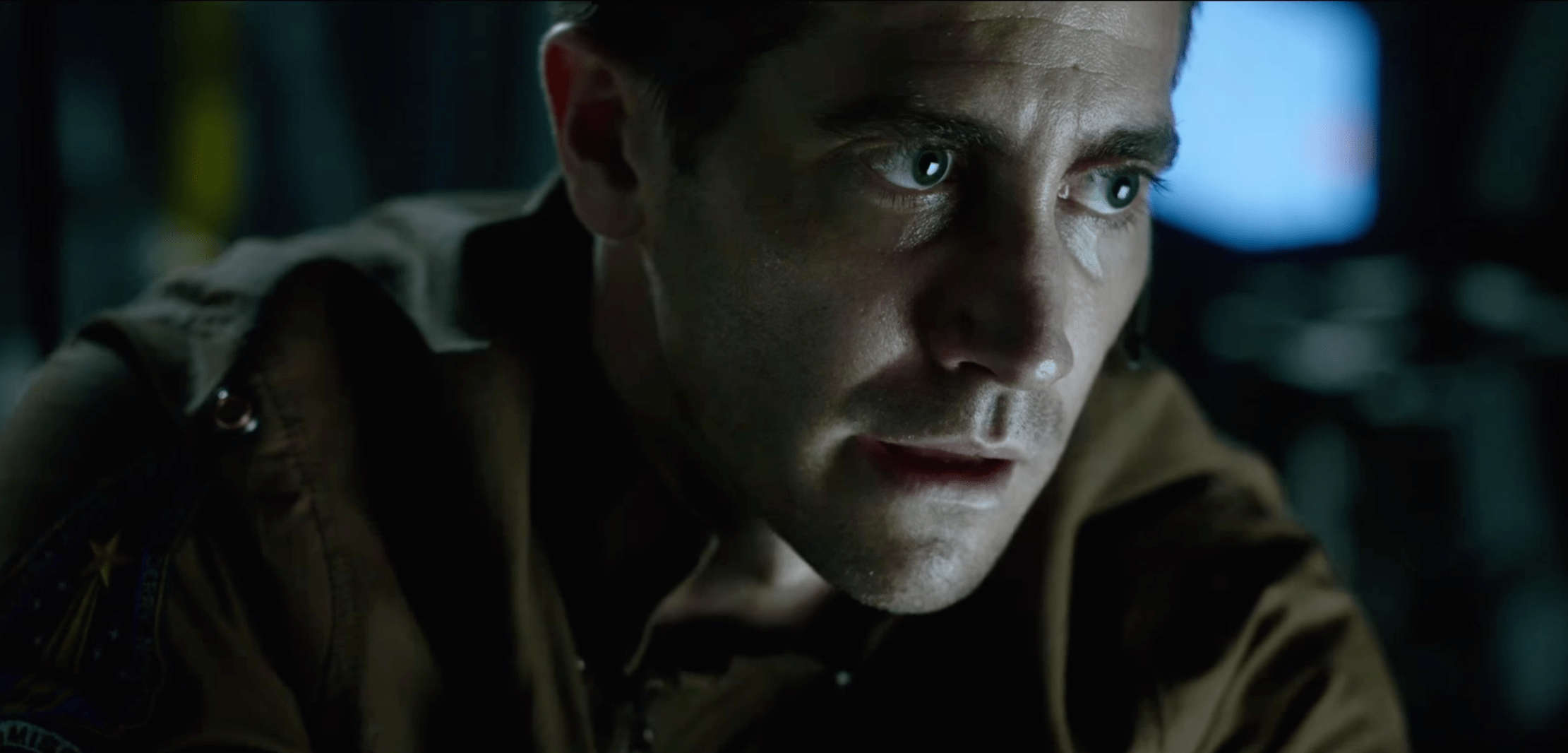 Jake Gyllenhaal And Ryan Reynolds Go To Mars In First Trailer For LIFE