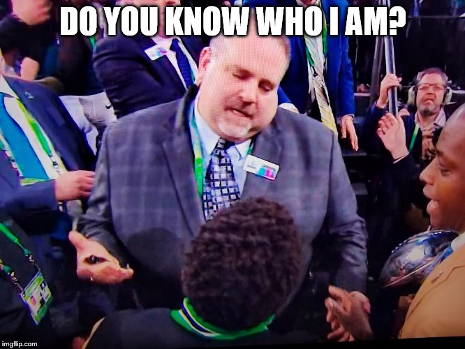 Image tagged in do you know who i am Imgflip