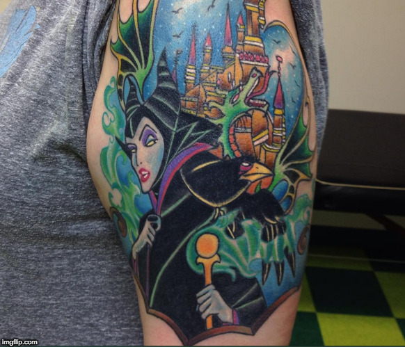 20 märchenhaft schöne DisneyTattoos, die einfach zum Verlieben sind!