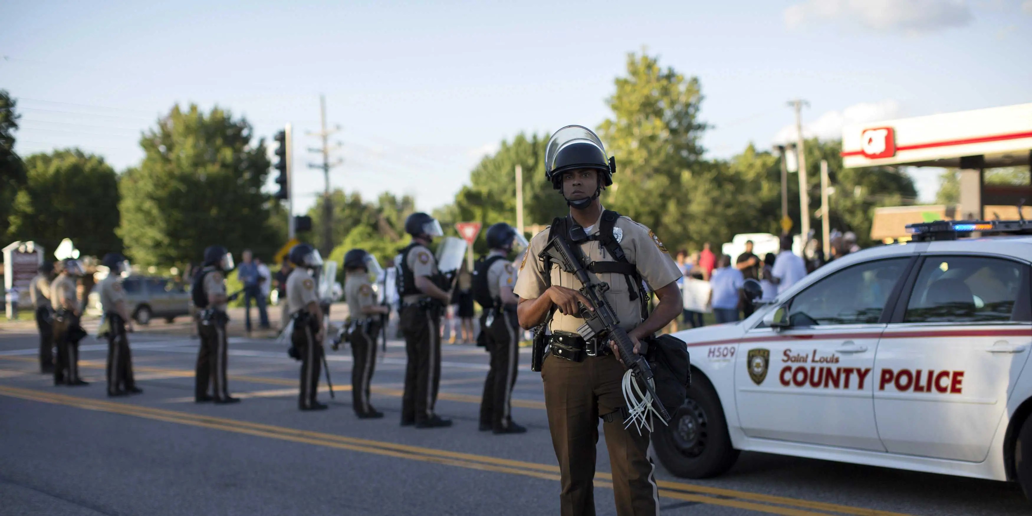 Why Do Cops Shoot People Multiple Times Business Insider