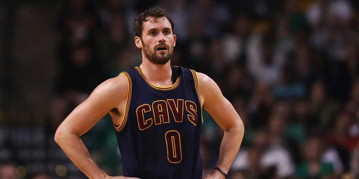 How Kevin Love's injury affects his free agency Business