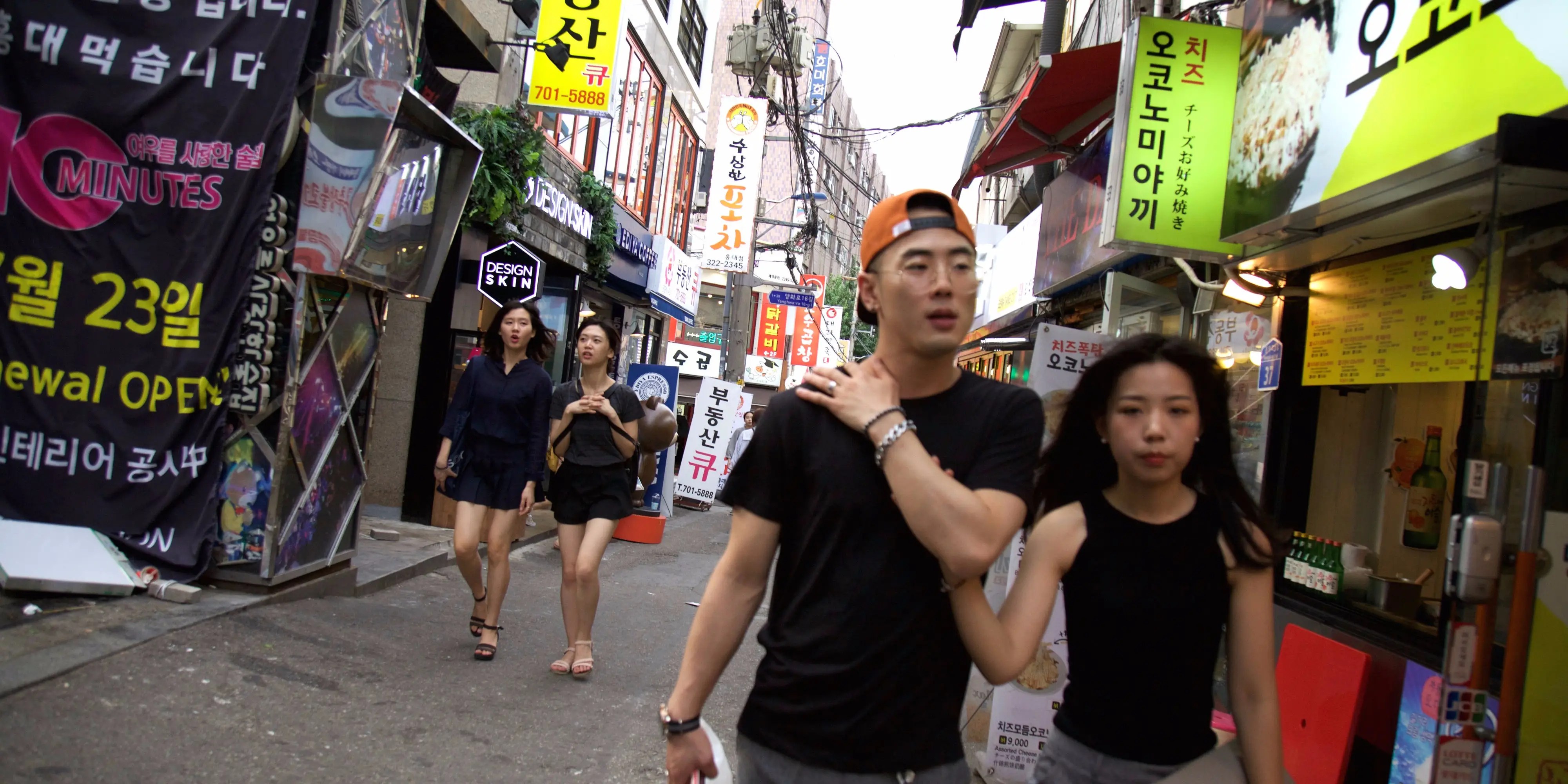 What It's Like to Go Out in Korea's Coolest Neighborhood Business Insider