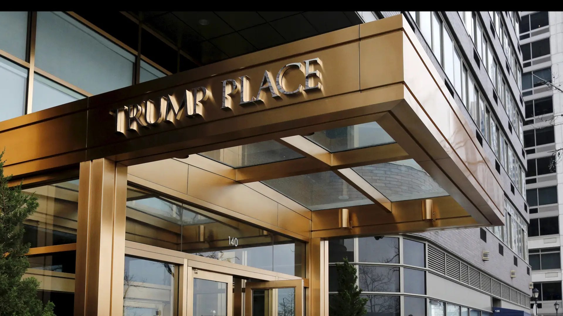 Stanley Employees to Use Airbnb