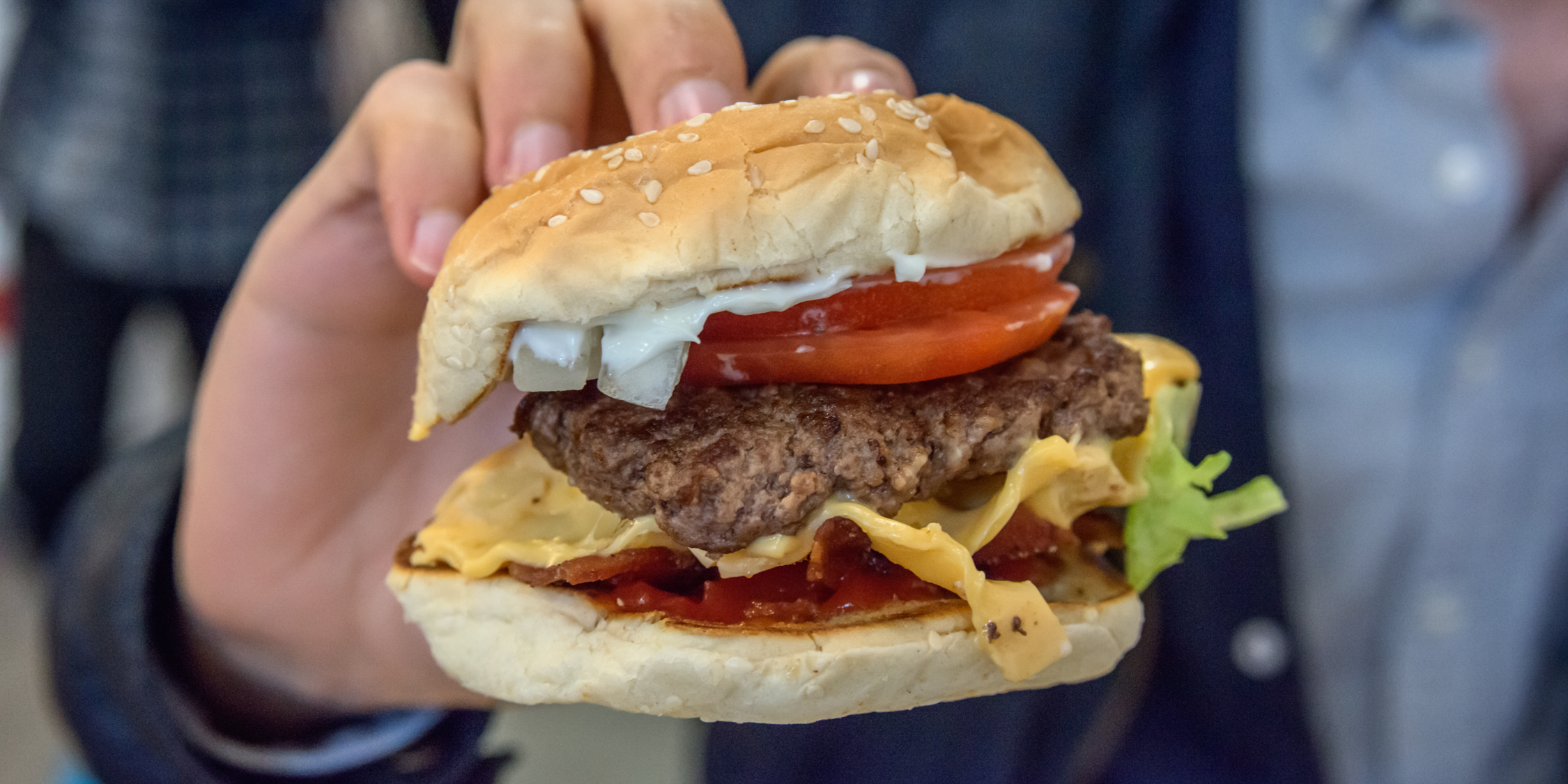 Five Guys Vs. Smashburger Taste Test Business Insider