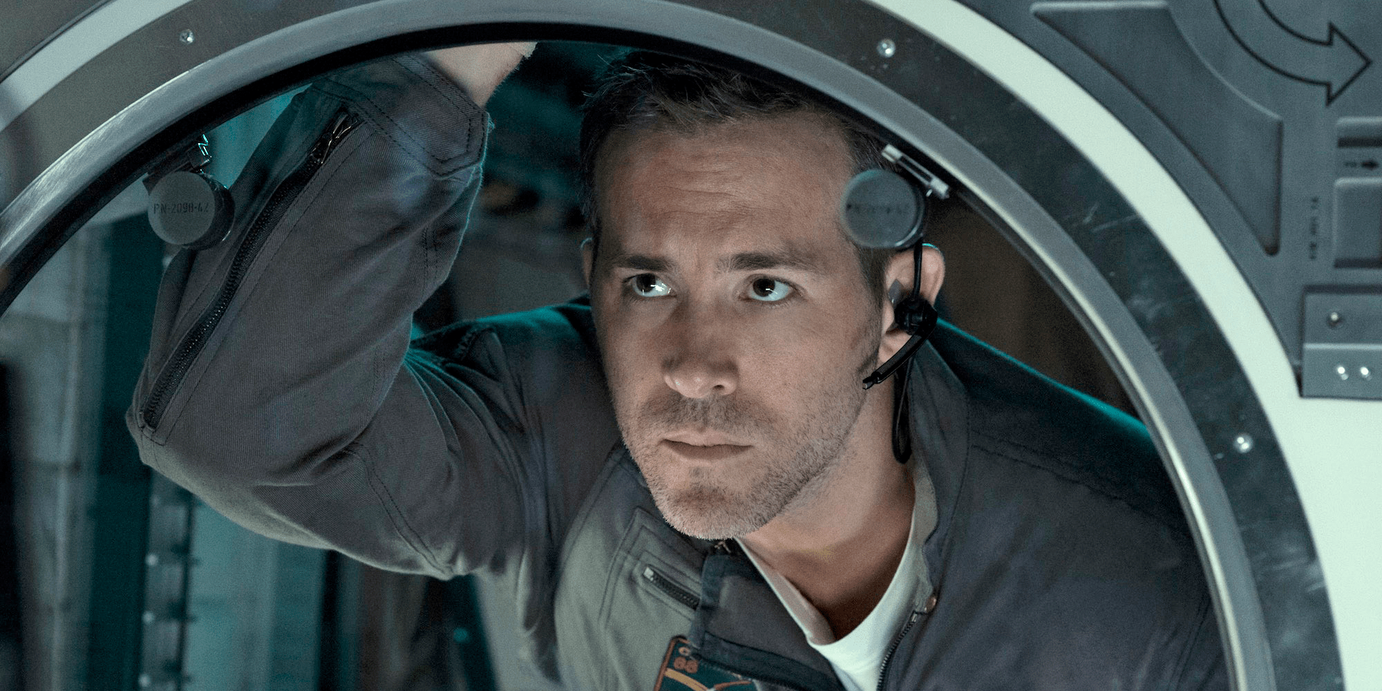 Super Bowl Ryan Reynolds Alien, Space Movie 'Life' Trailer