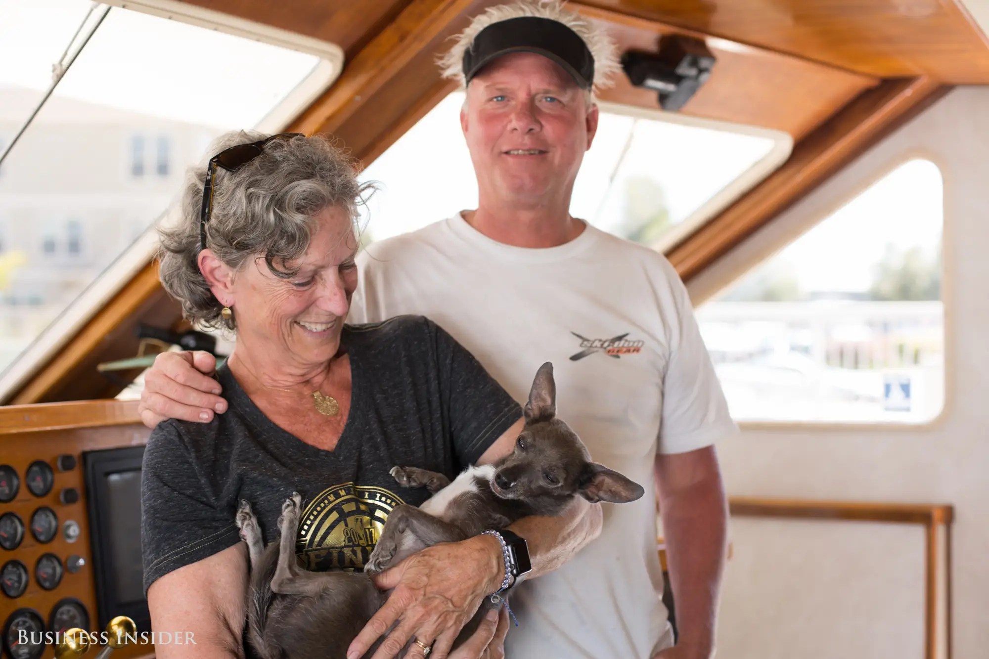 This Couple Lives On A Boat Because San Francisco Is So Expensive