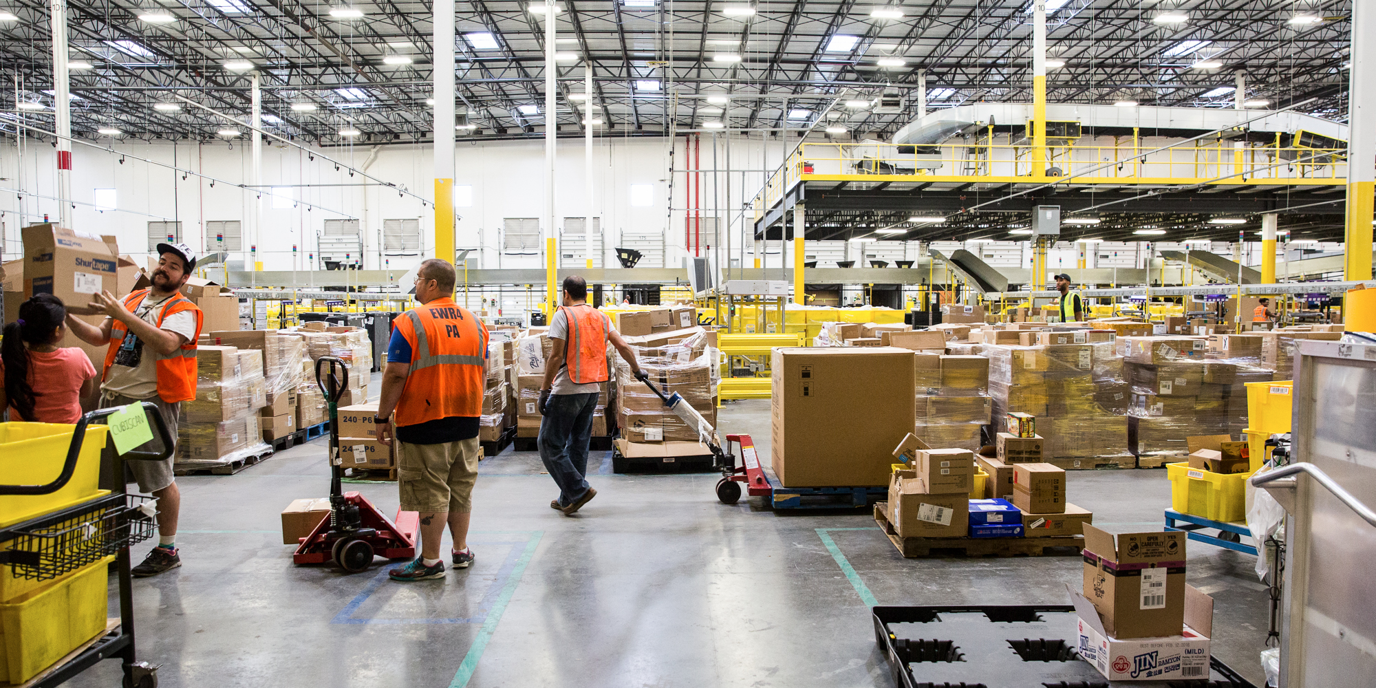 Amazon Will Build Fulfillment Center in New York City Business Insider