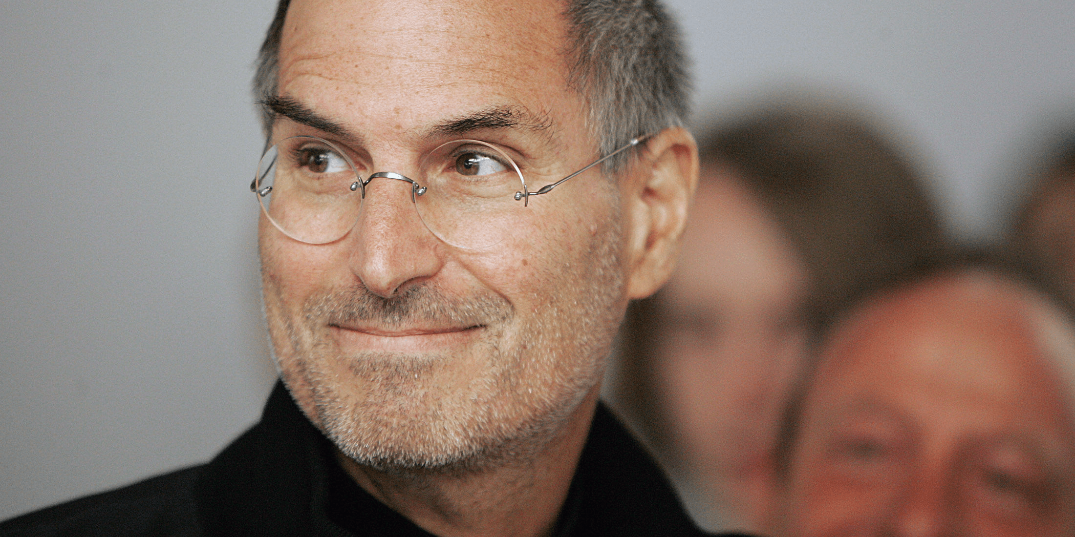 Steve Jobs' BMW Z8 Car for Sale Comes With a Motorola FlipPhone Business Insider
