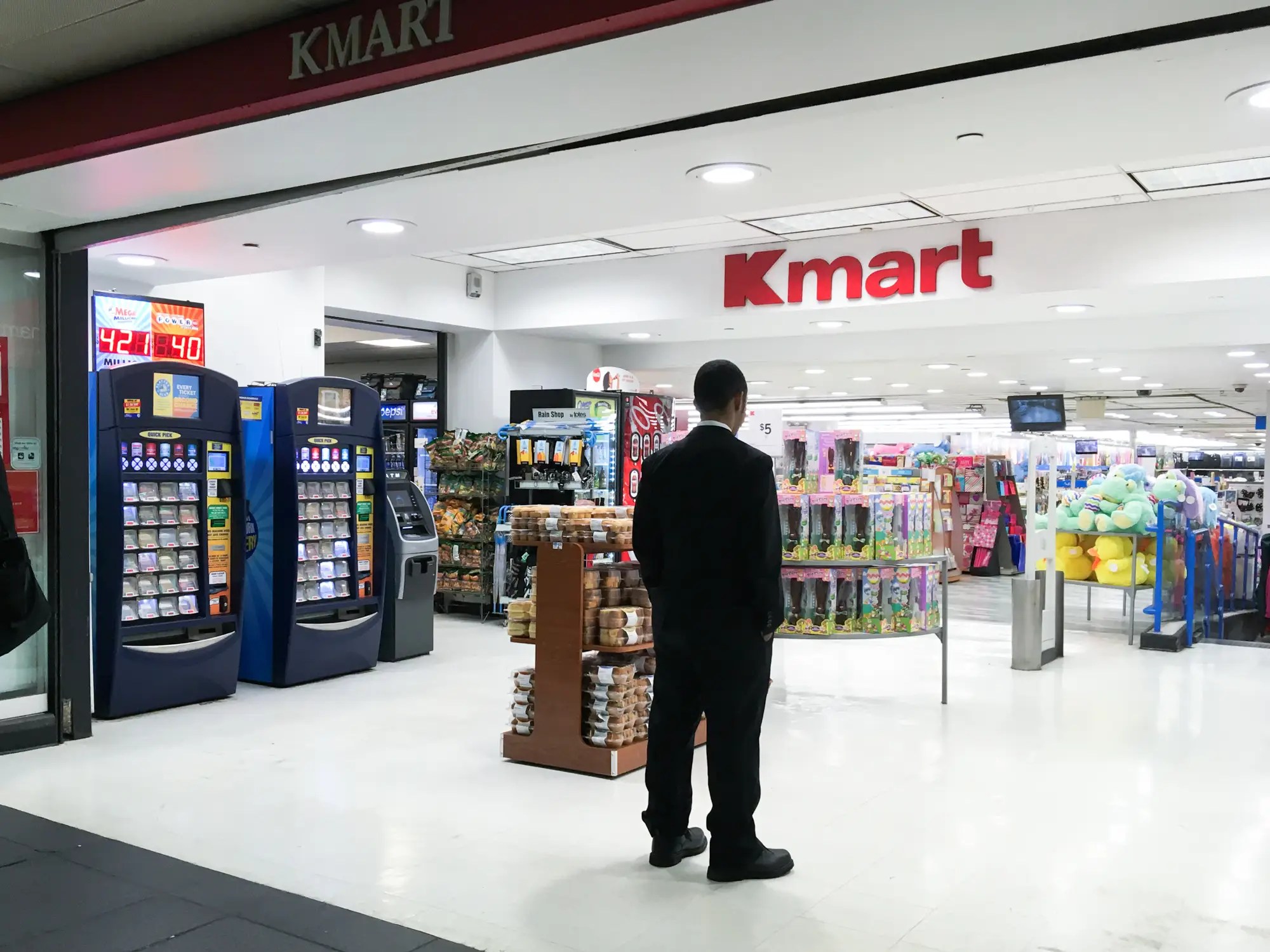 Kmart is dying photos, store tour