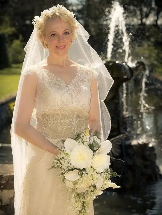 TV Wedding Dresses, Ranked