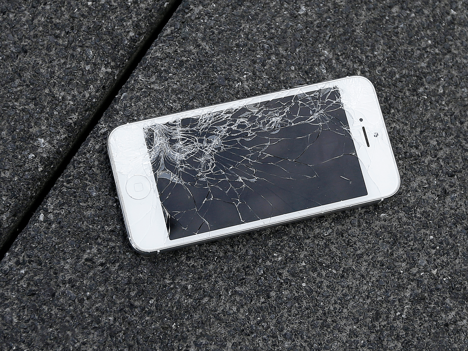 How Much To Get Iphone 6s Screen Fixed At Apple Apple Poster