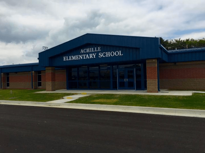 Oklahoma Parents Threaten Transgender Girl on Facebook, School Closes