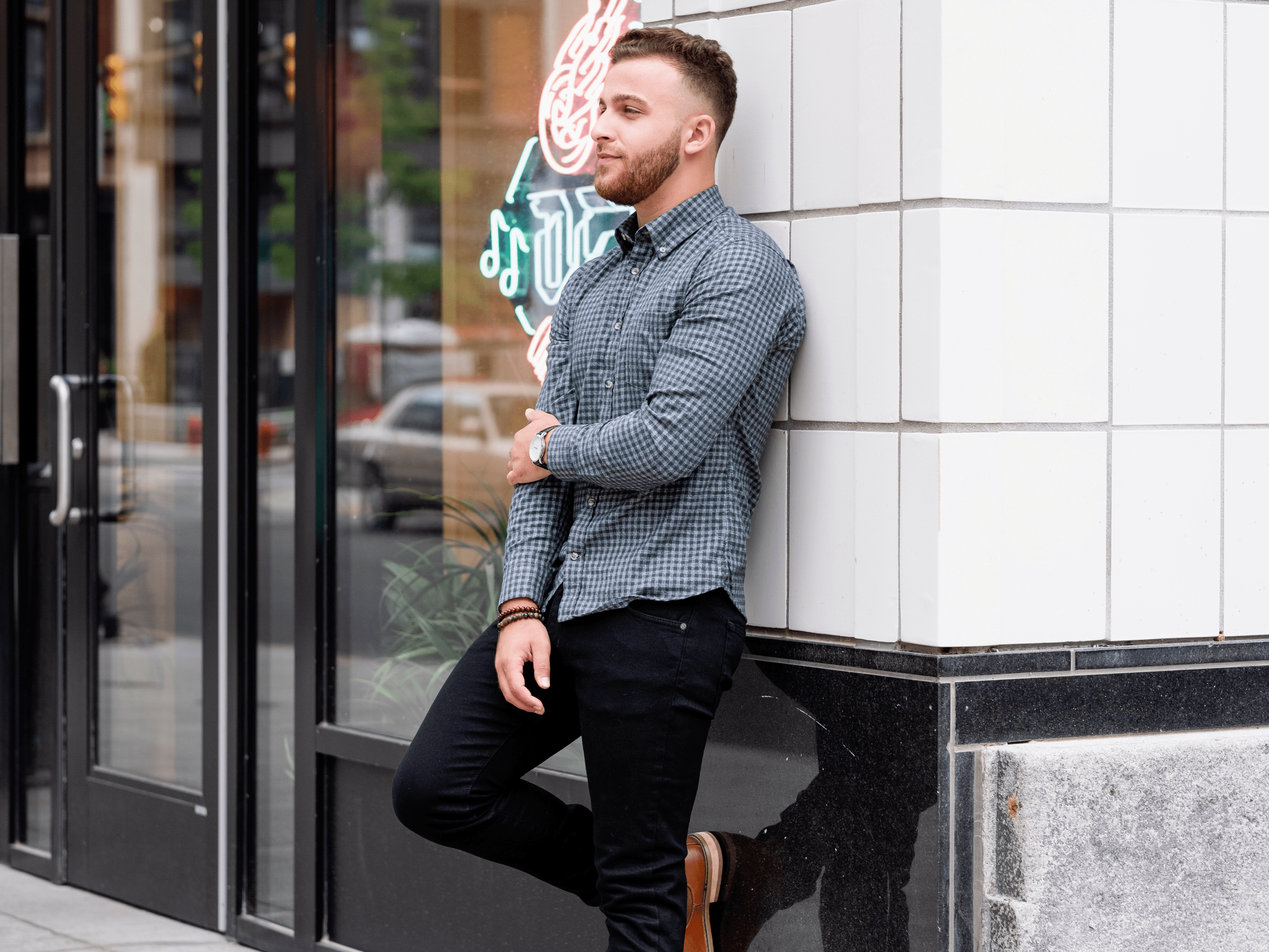 Ash & Erie Rewiew Modern Menswear for Shorter Guys Under 5'8"