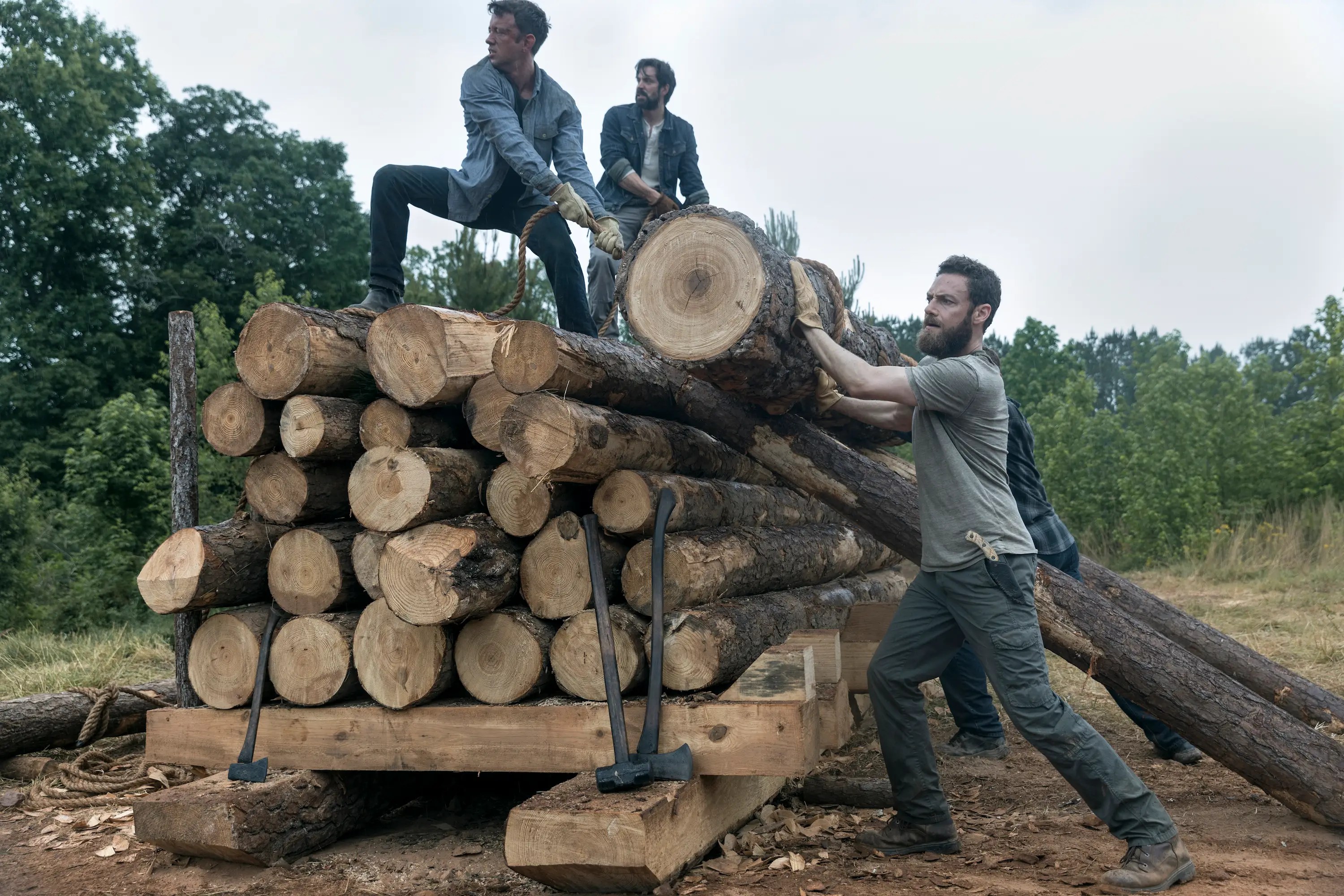 'the Walking Dead's' Ross Marquand Says Someone Else Almost Lost Their Arm
