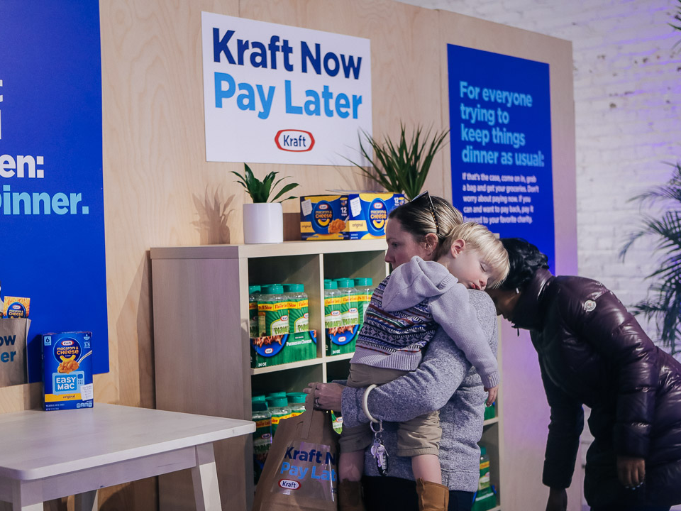 Government Shutdown Kraft Gives Groceries to Government Workers