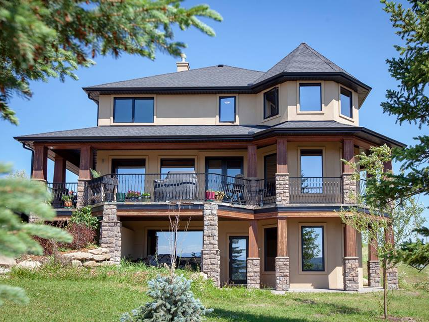 Woman Is Selling 1.3 Million Canadian Mansion for 19 and an Essay