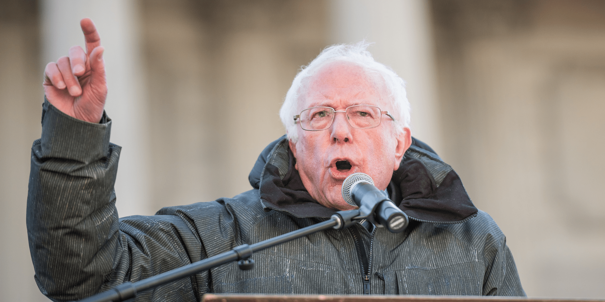 Bernie Sanders EstateTax Plan Would Raise Rate to 77 for Billionaires