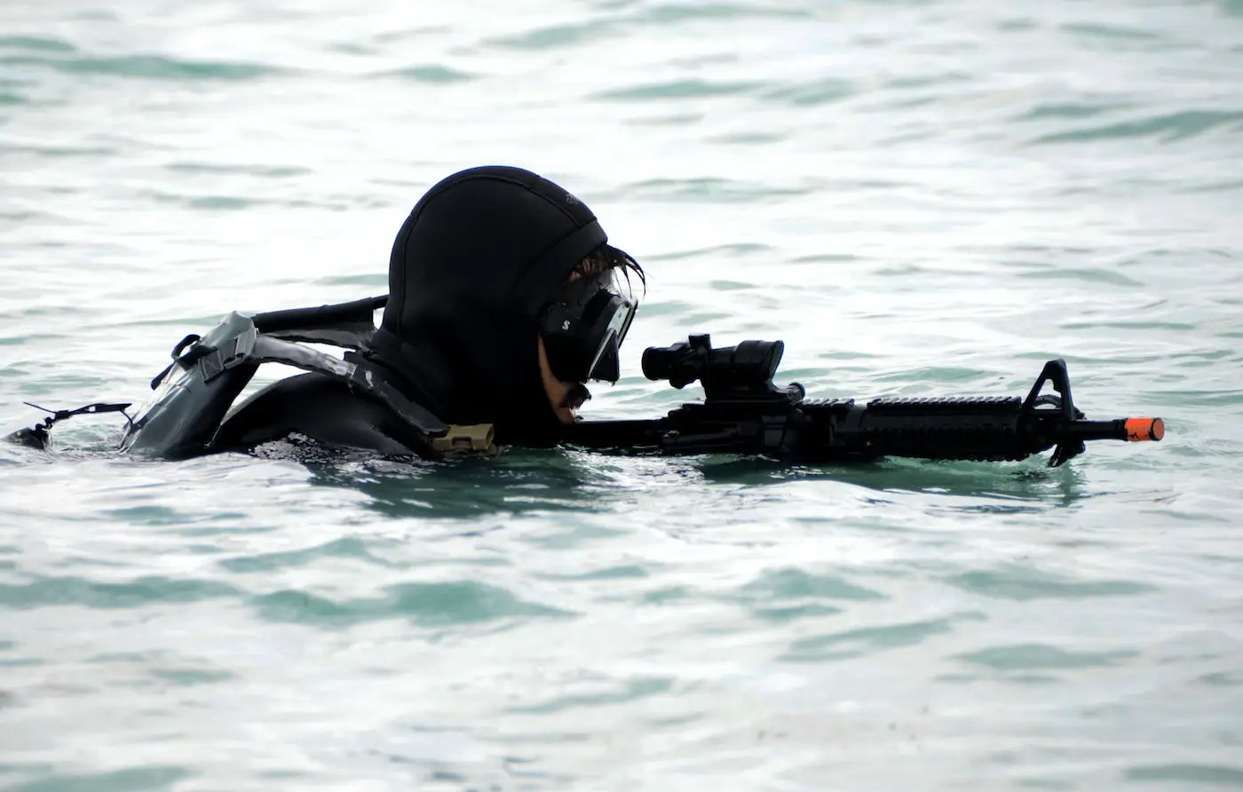 All US special operators train for combat diving, but Navy SEALs take it to another level