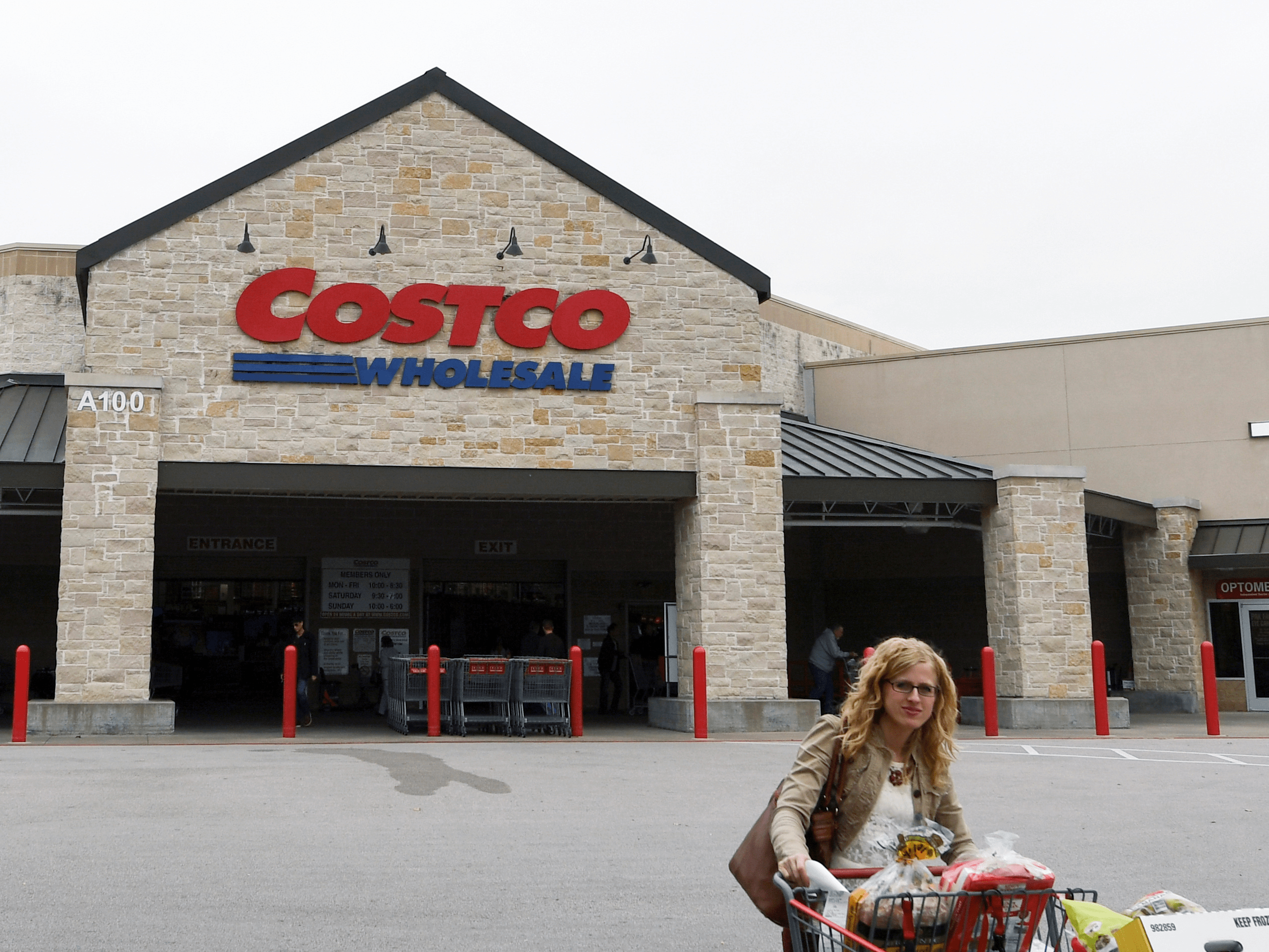 I compared Sam’s Club and Costco, and the winner comes down to lower