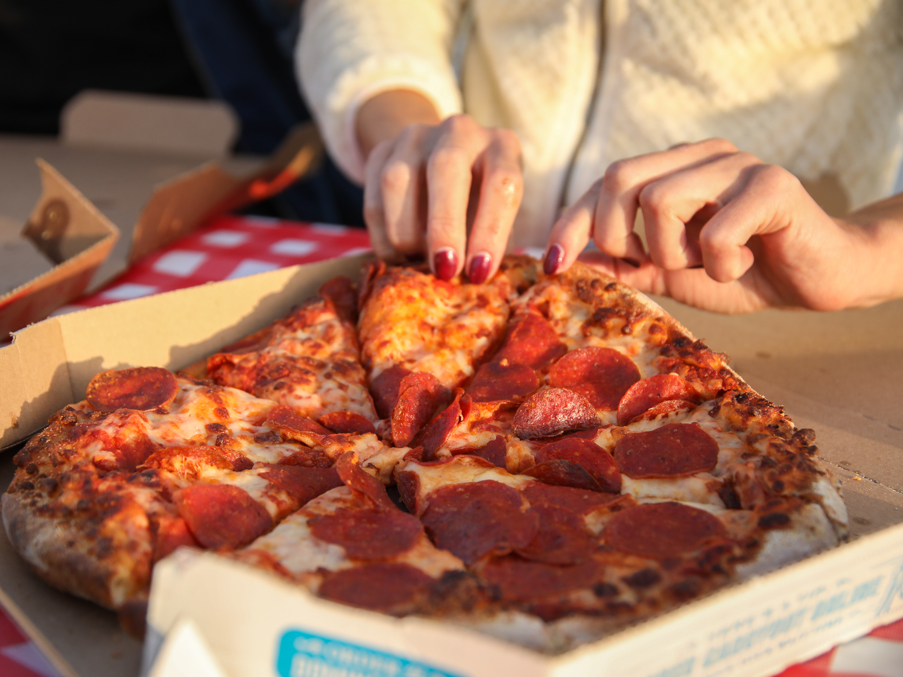 Papa John's Vs. Domino's: Which Is The Best Pizza Chain?