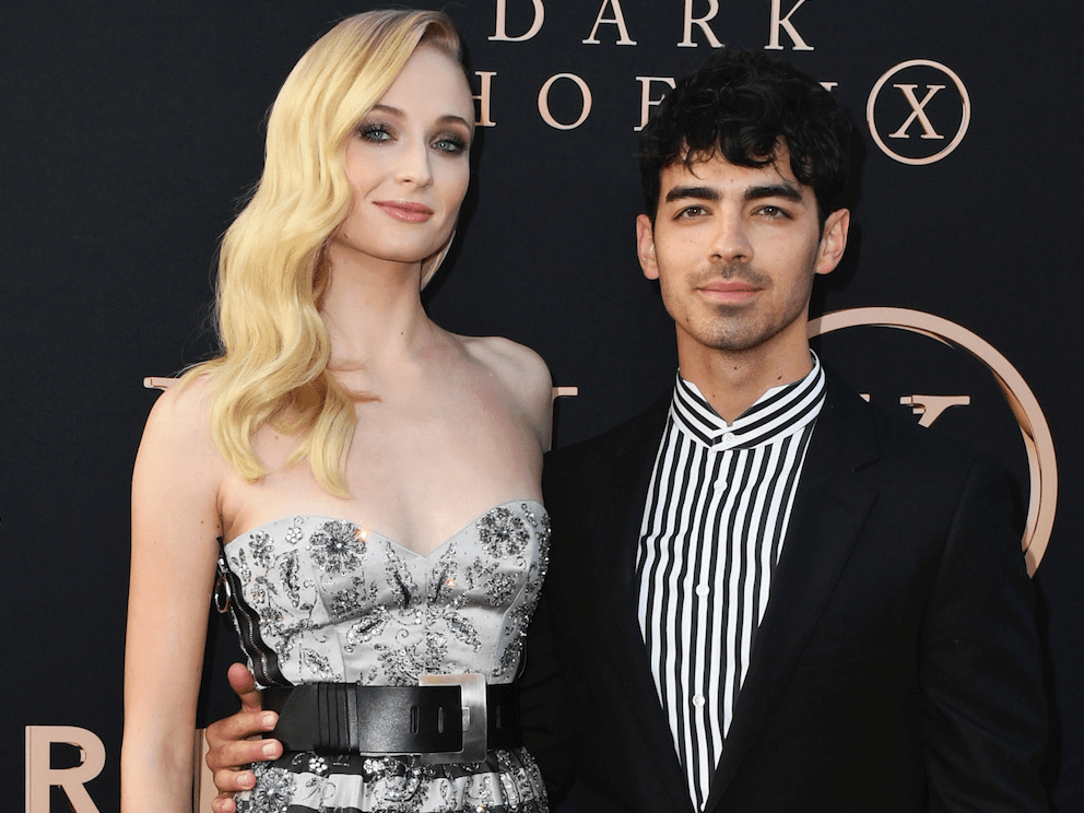 Sophie Turner and Joe Jonas Matched in Stripes on the Red Carpet