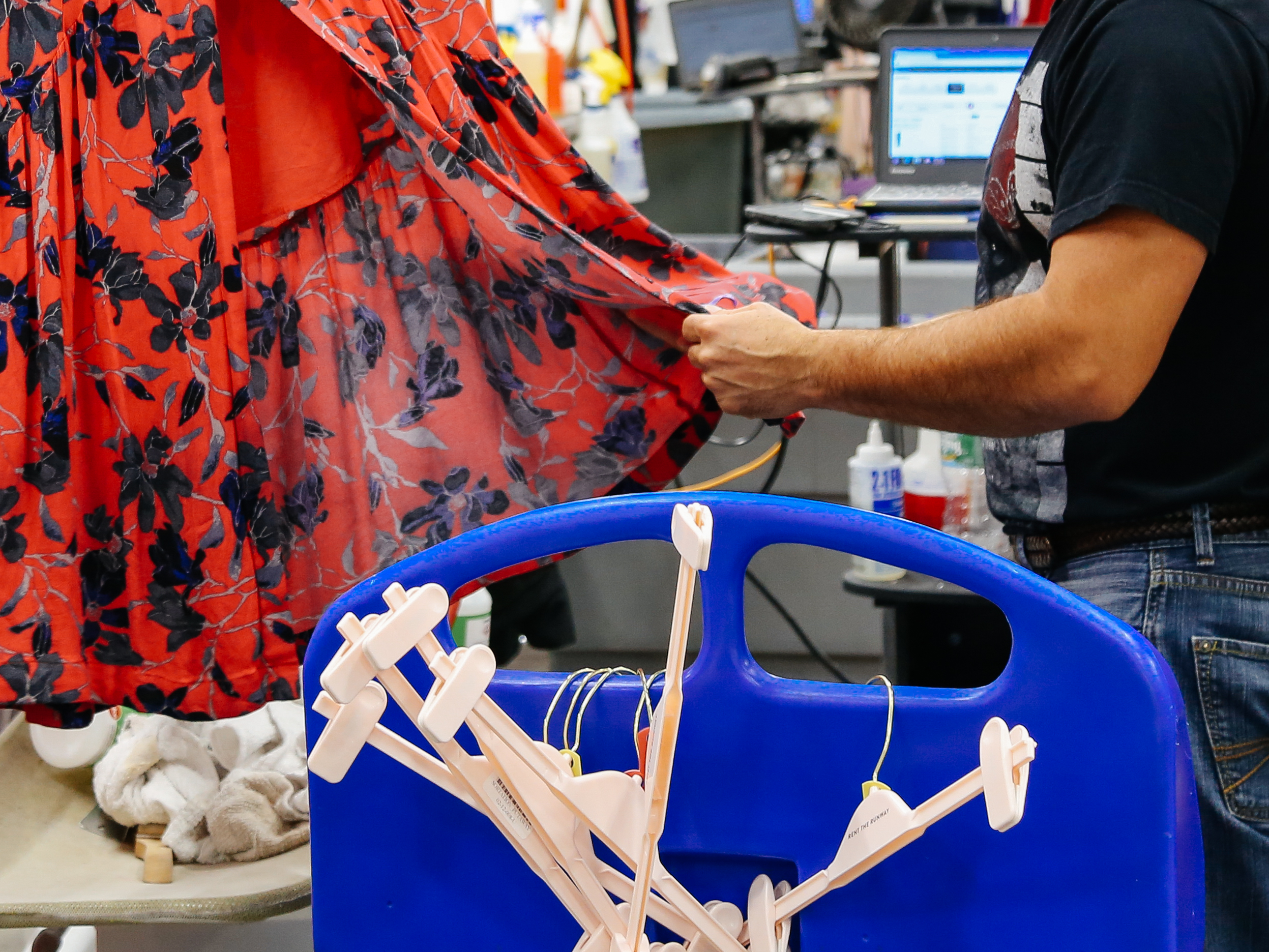 Rent the Runway Costs Could Exceed 2 Million in Supply Chain Crisis