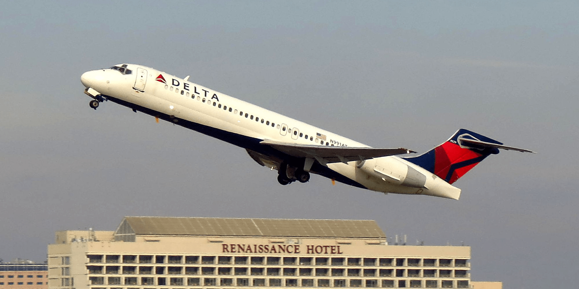 Delta Flight From Atlanta to Baltimore Made Emergency Landing