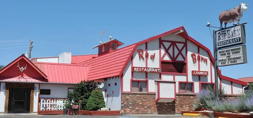 These Restaurant Chains Don't Exist in America Anymore