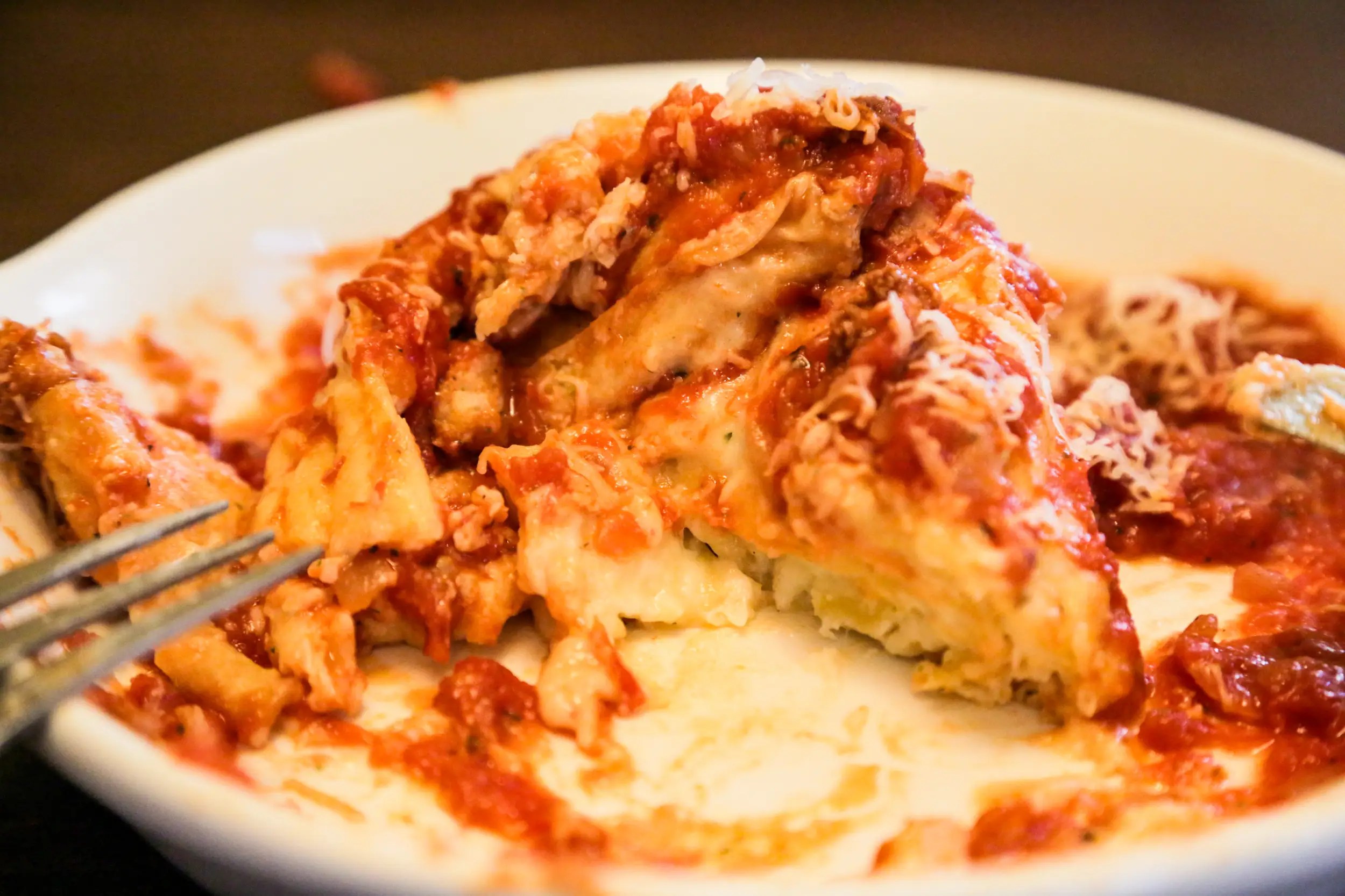 Olive Garden Lasagna Mia 'Pasta Pancakes' Don't Look Like Ad Review