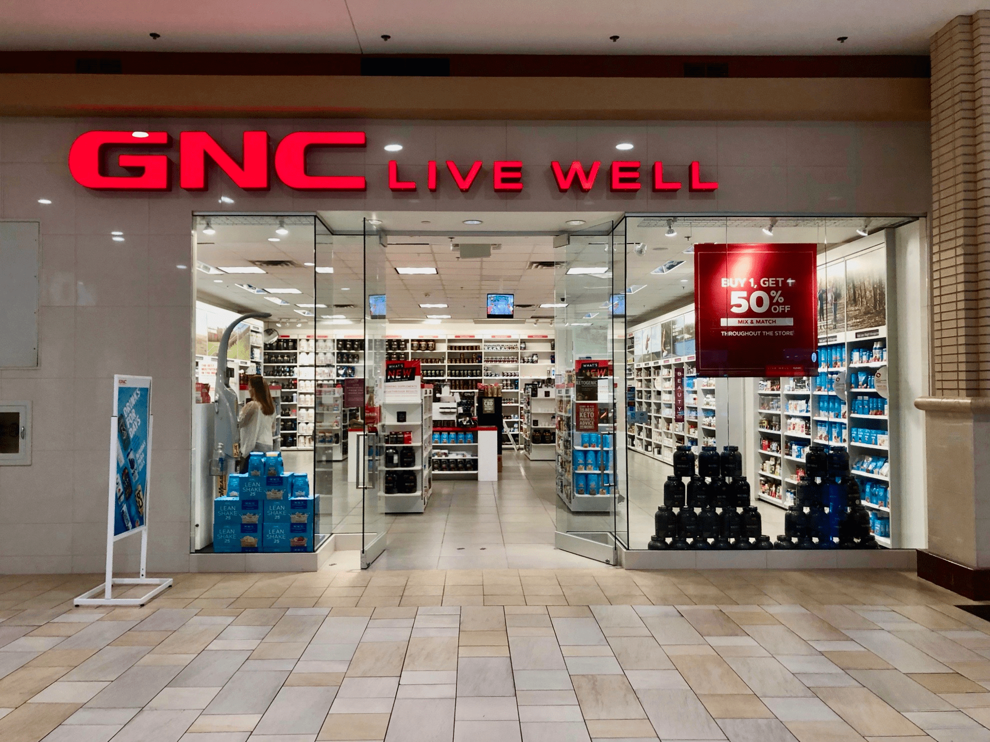 GNC or Vitamin Shoppe Which Is Better Store for Health, Protein