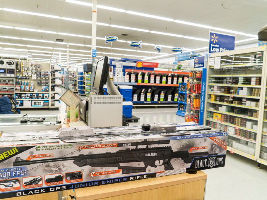 Walmart's New Gun Policy Is Unlikely to Cause Dent in Business Poll