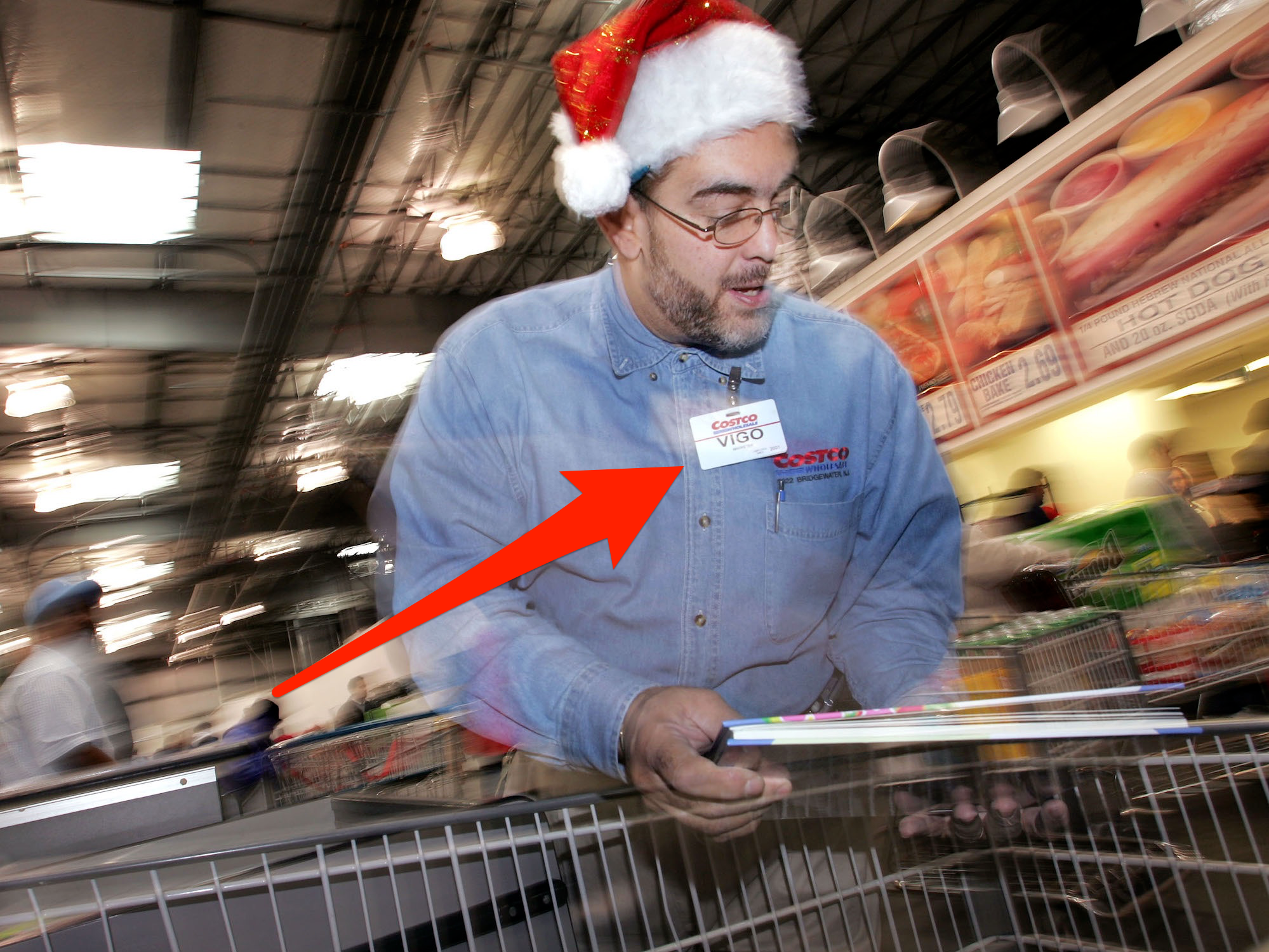 Costco Employees Have Different Colored Badges Due to Tenure